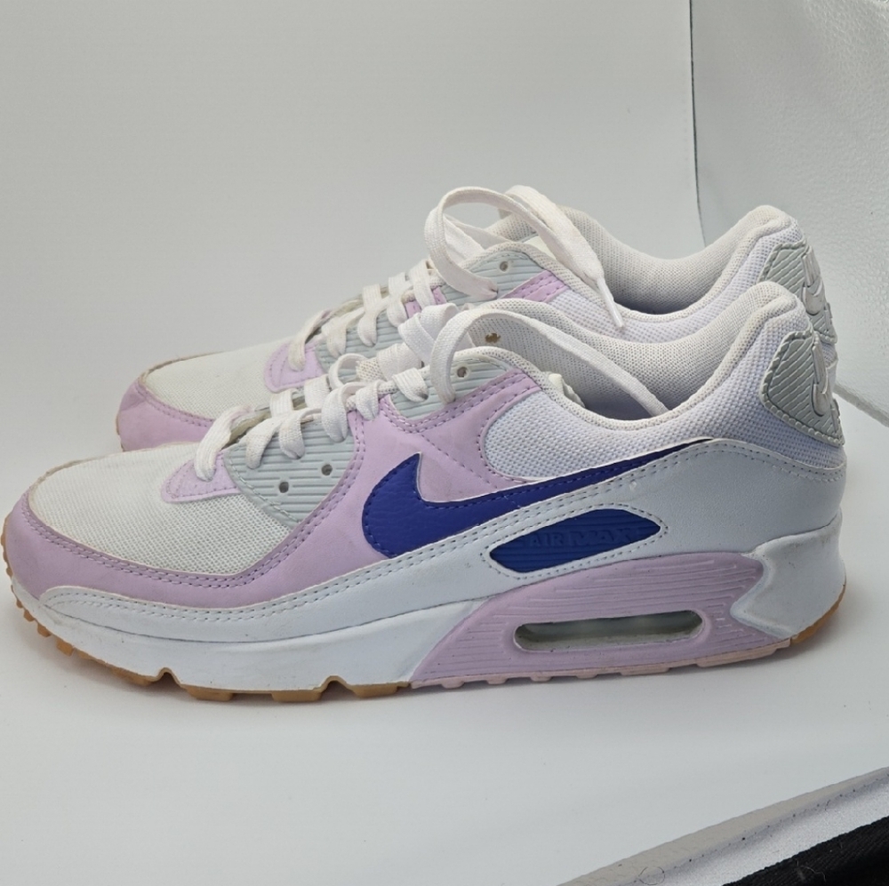 White and Purple Nike AirMax Sneakers with Blue Accent